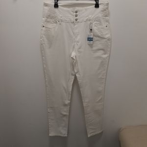 Suzanne Betro White Denim Pants